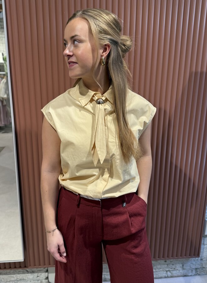 Alcon scarf detailed shirt | Butter Yellow