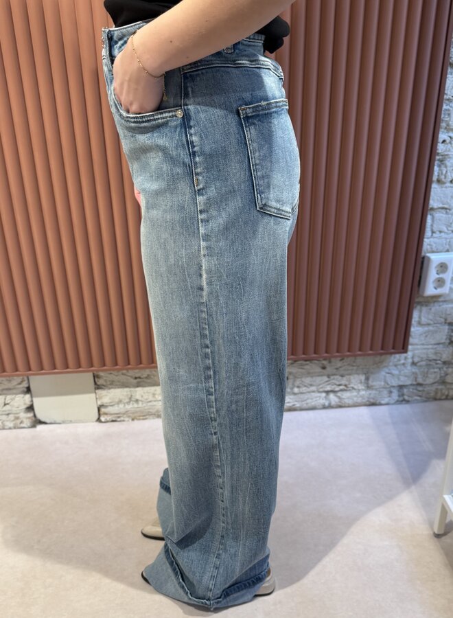 Sara HW wide jeans | Washed blue
