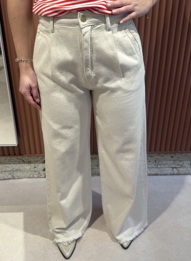 Lux grain jeans | Raw white