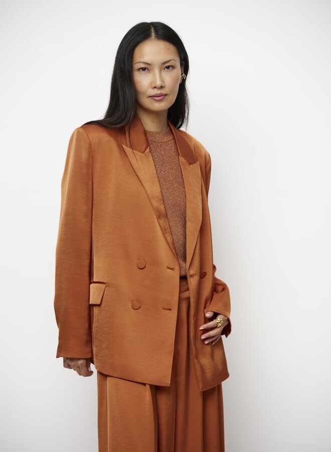 Sevigny relaxed satin blazer | Sunset Orange