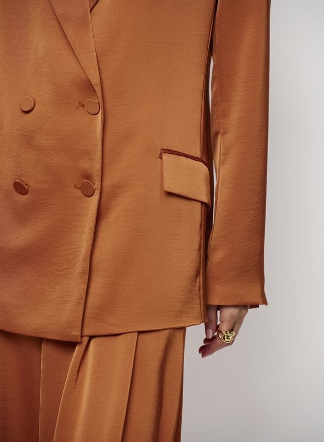 Sevigny relaxed satin blazer | Sunset Orange