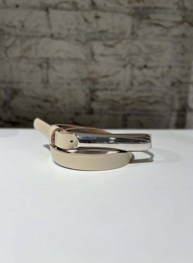 Minnesota Belt Woman | Ecru Silver