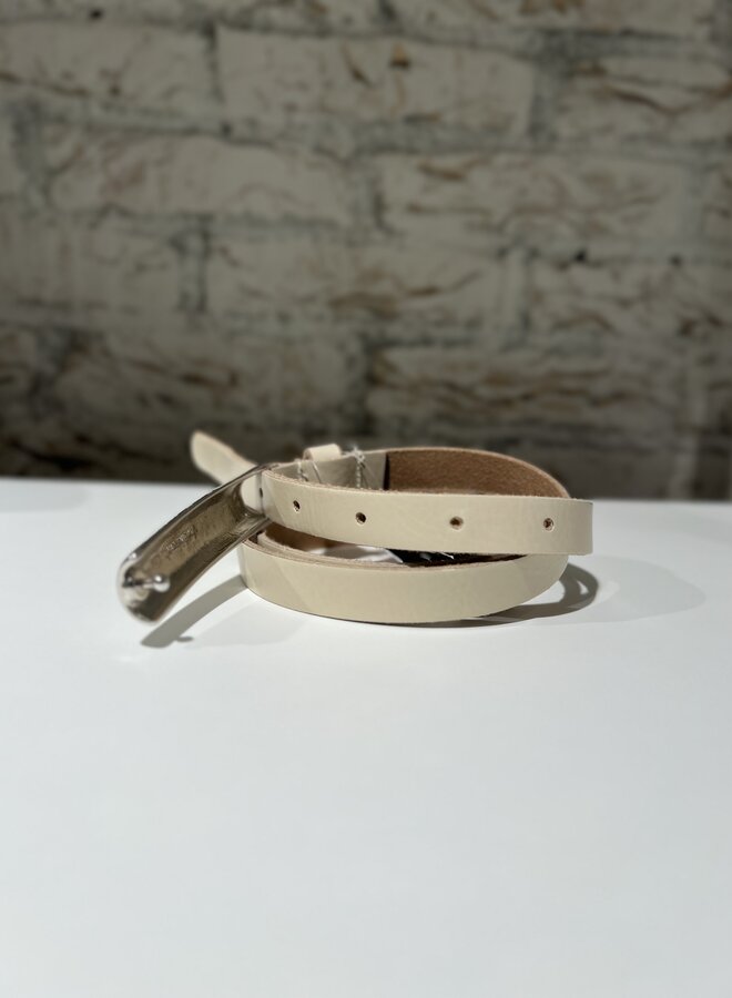 Minnesota Belt Woman | Ecru Silver