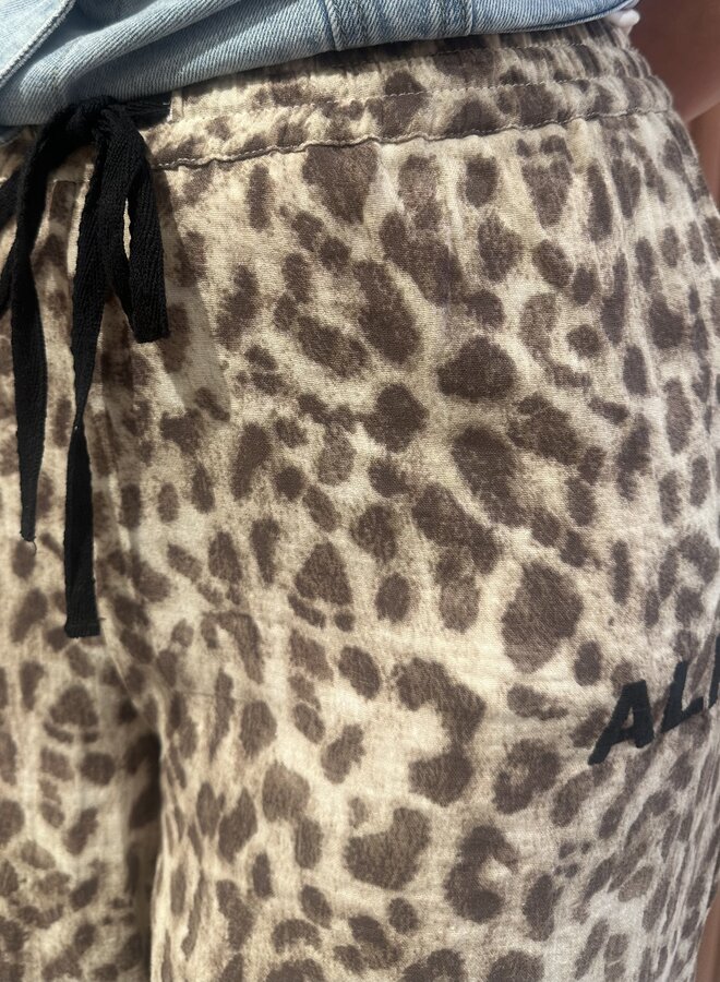 Sporty animal pants | Animal