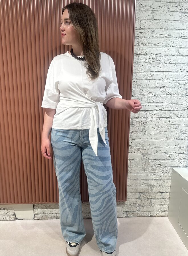 Dori twist detail tee | Milk White