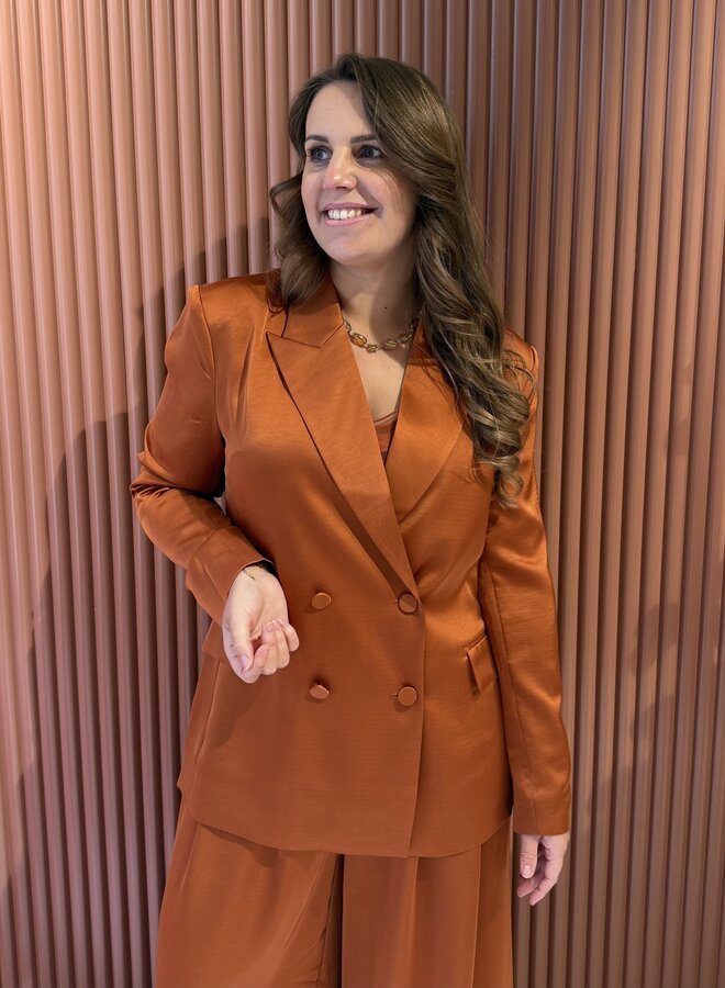 Sevigny relaxed satin blazer | Sunset Orange