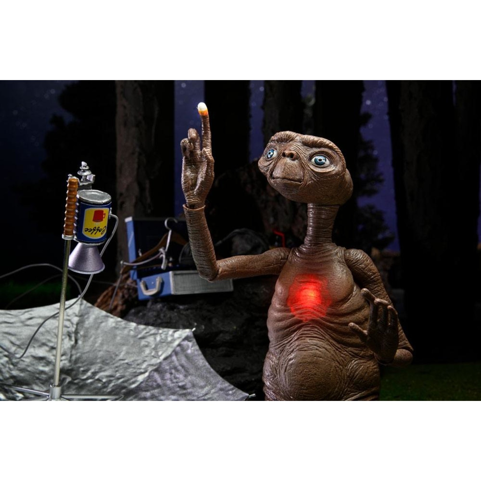 NECA NECA E.T. the Extra-Terrestrial Action Figure Ultimate Deluxe E.T. 11 cm
