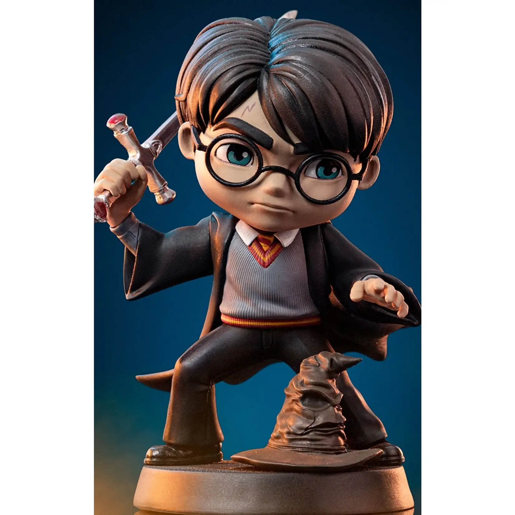 Iron Studio Iron Studio MiniCo PVC Figure Harry Potter with Sword of Gryffindor 14 cm