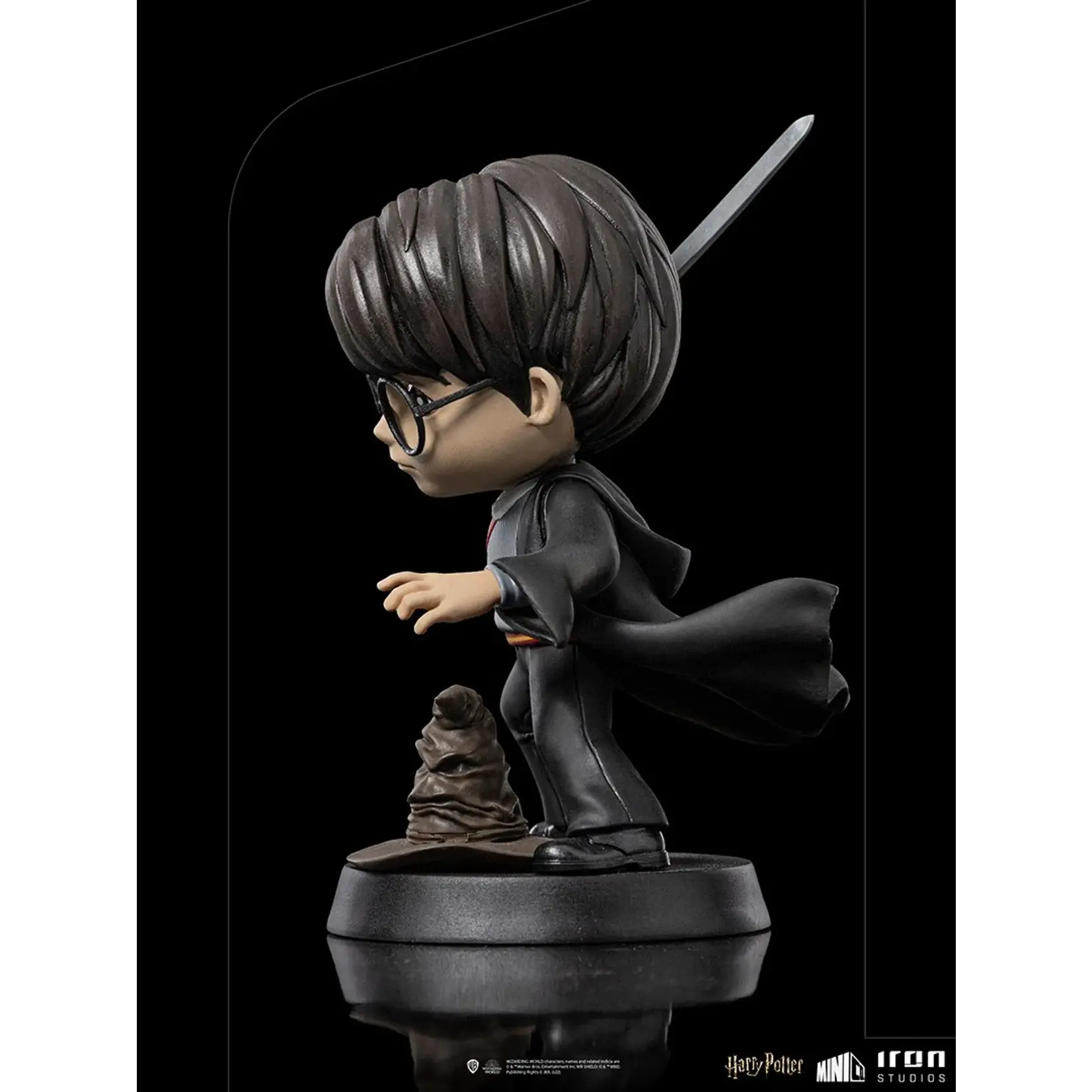 Iron Studios Iron Studio MiniCo PVC Figure Harry Potter with Sword of Gryffindor 14 cm