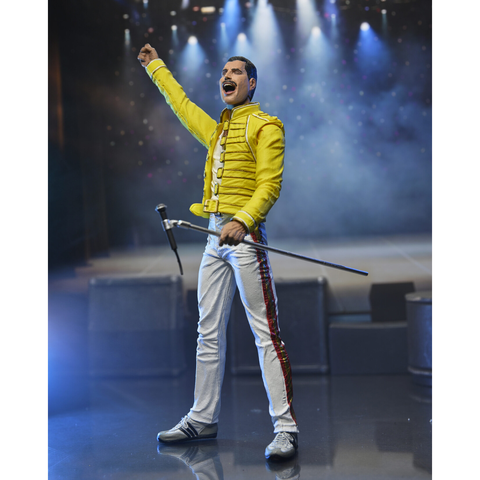 NECA NECA Freddie Mercury Yellow Jacket Action Figure 18 cm