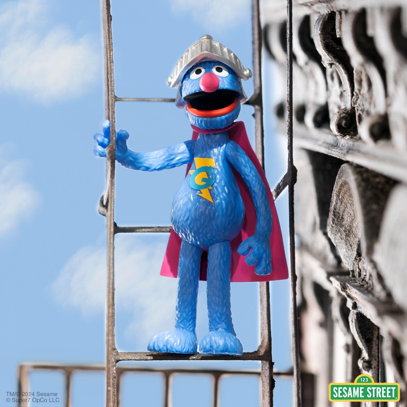 Super7 Super7 Sesame Street ReAction Action Figure Super Grover 10 cm