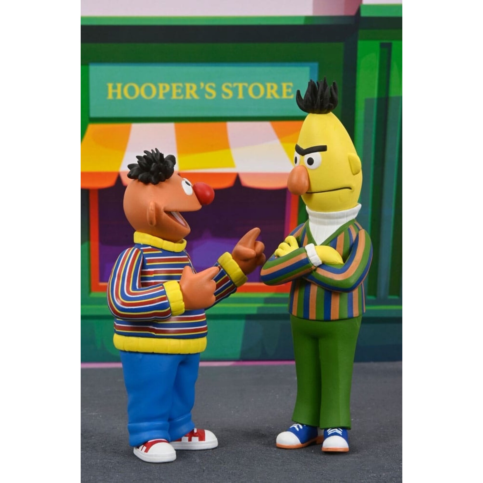 NECA NECA Sesame Street Toony Classics Action Figure Ernie 15 cm