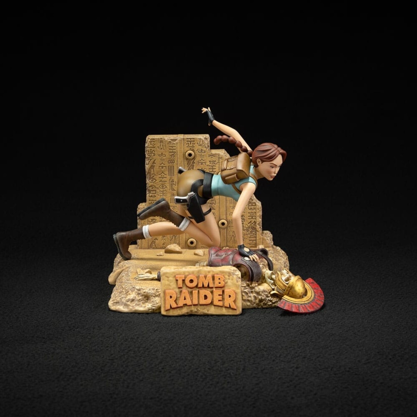 Dark Horse Dark Horse Tomb Raider PVC Statue Lara Croft Classic Era 17 cm