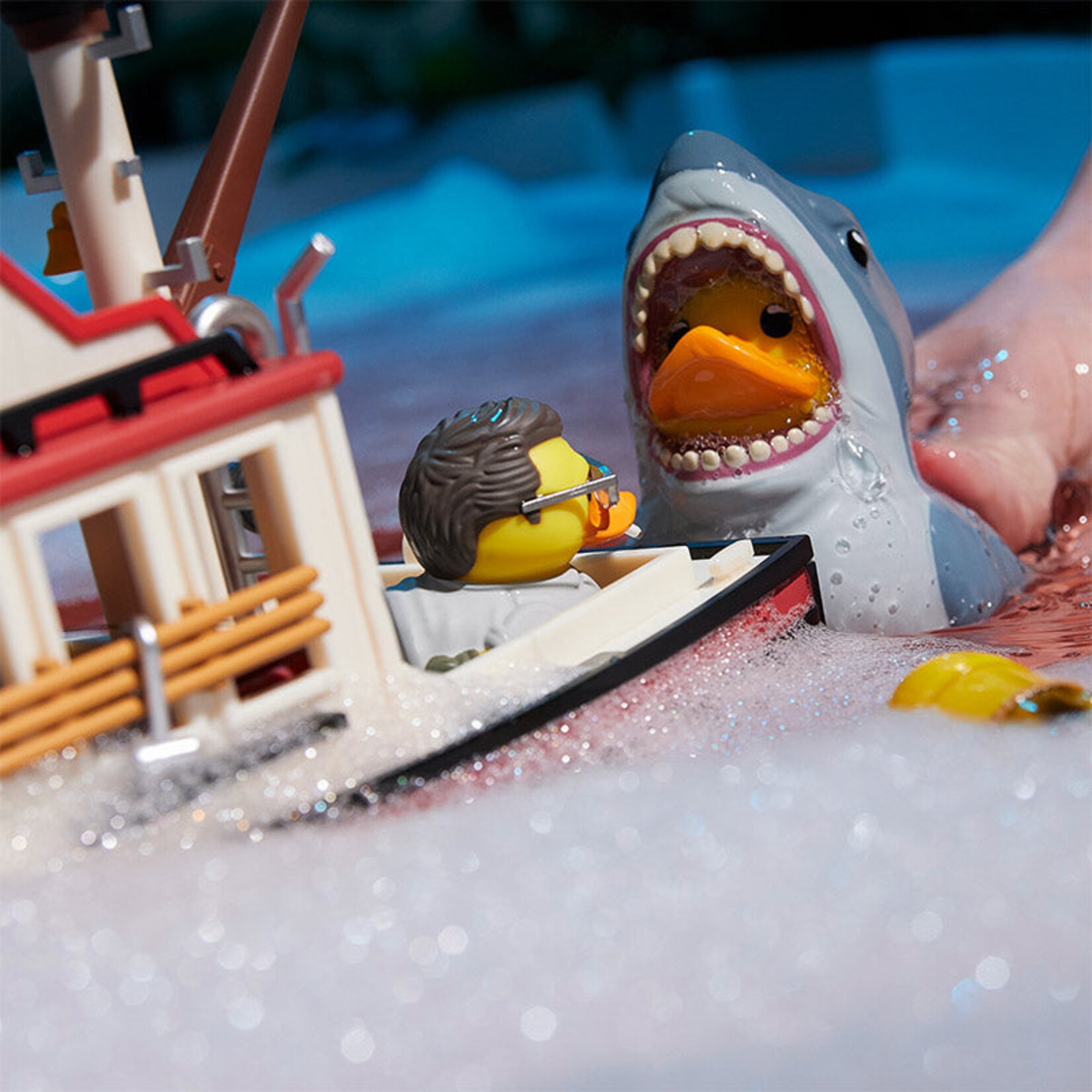 TUBBZ TUBBZ Jaws Vehicle PVC Figure Orca Boat Bundle 13 cm