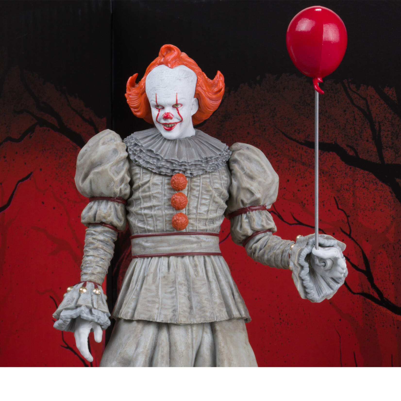 McFarlane Toys McFarlane Toys It: Welcome to Derry Movie Maniacs PVC Statue Pennywise (Gold Label) 16 cm