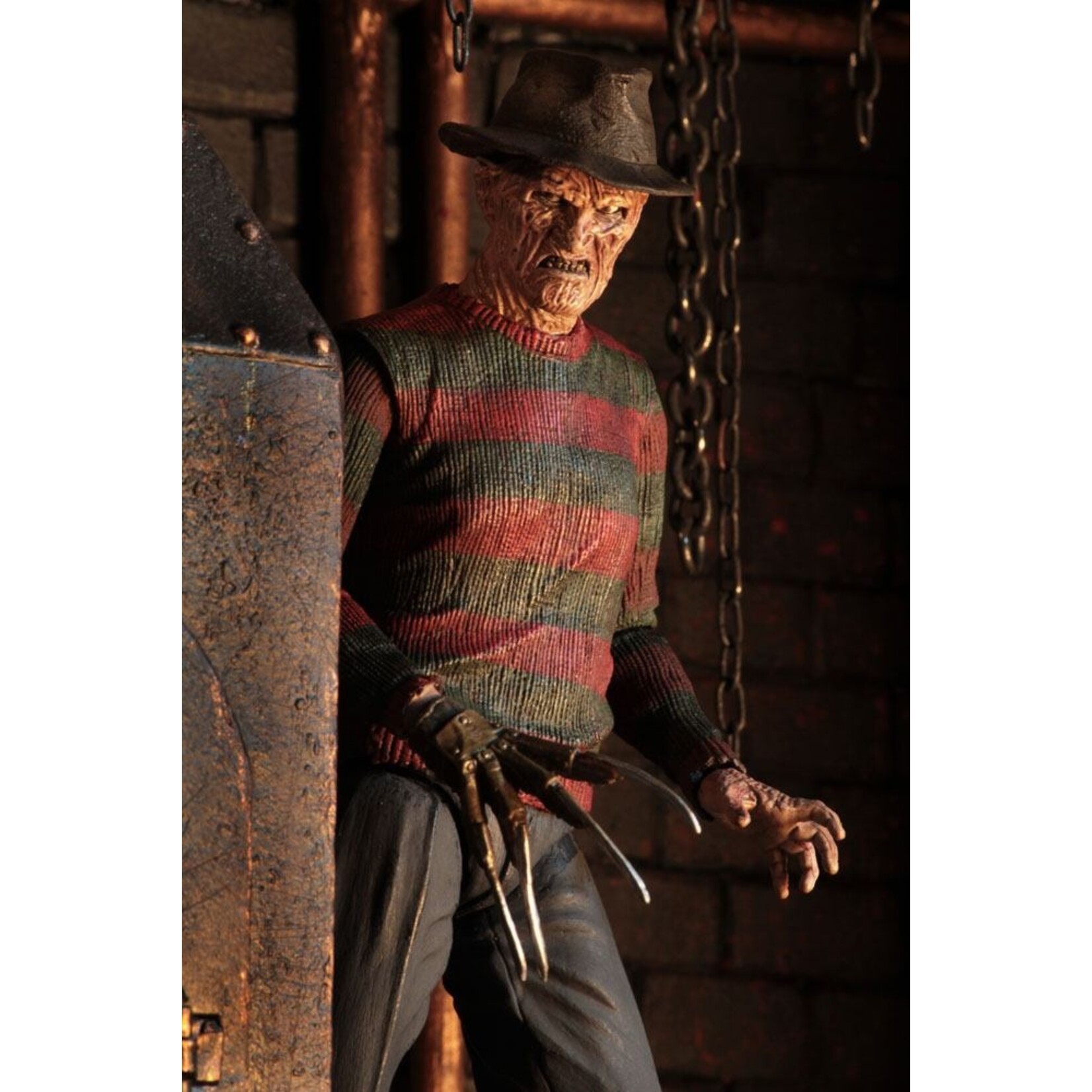 NECA NECA Nightmare on Elm Street 2 Action Figure Ultimate Freddy 18 cm