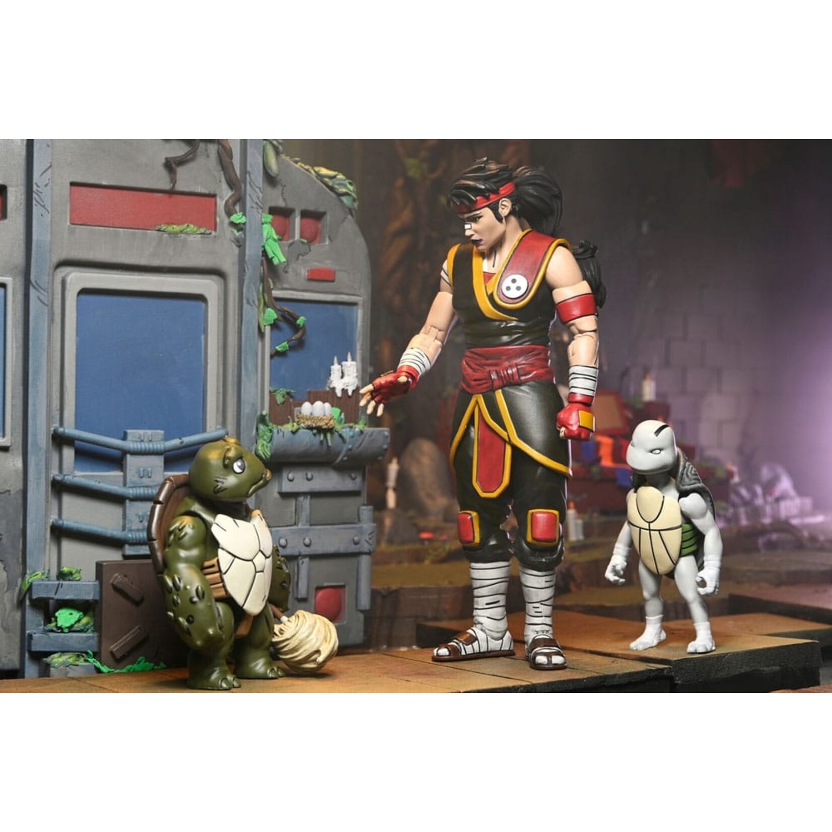 NECA NECA Teenage Mutant Ninja Turtles: The Last Ronin Ultimate Action Figure Casey Marie with Baby Odyn & Uno 17 cm