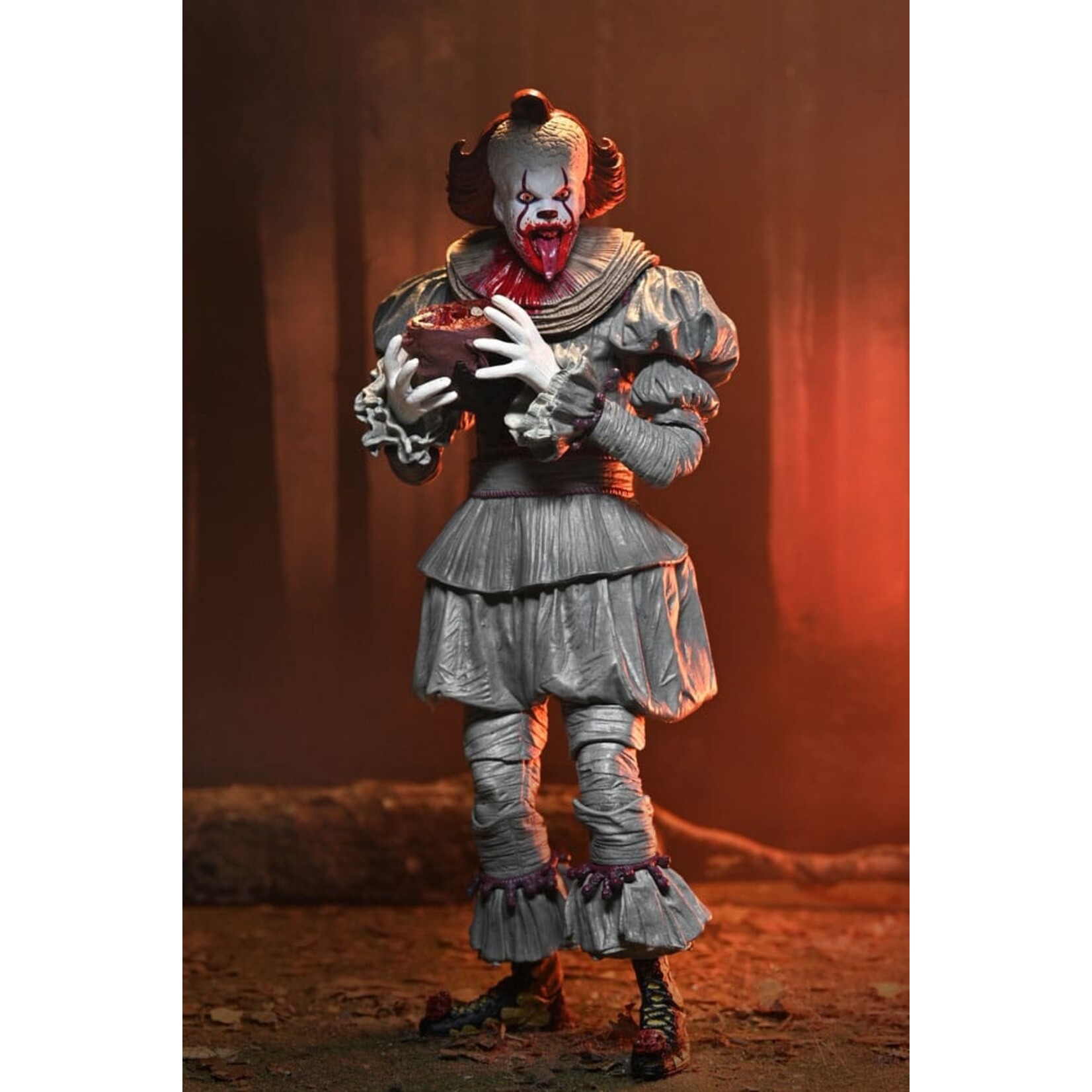 NECA NECA It: Welcome To Derry Ultimate Action Figure Pennywise 18 cm