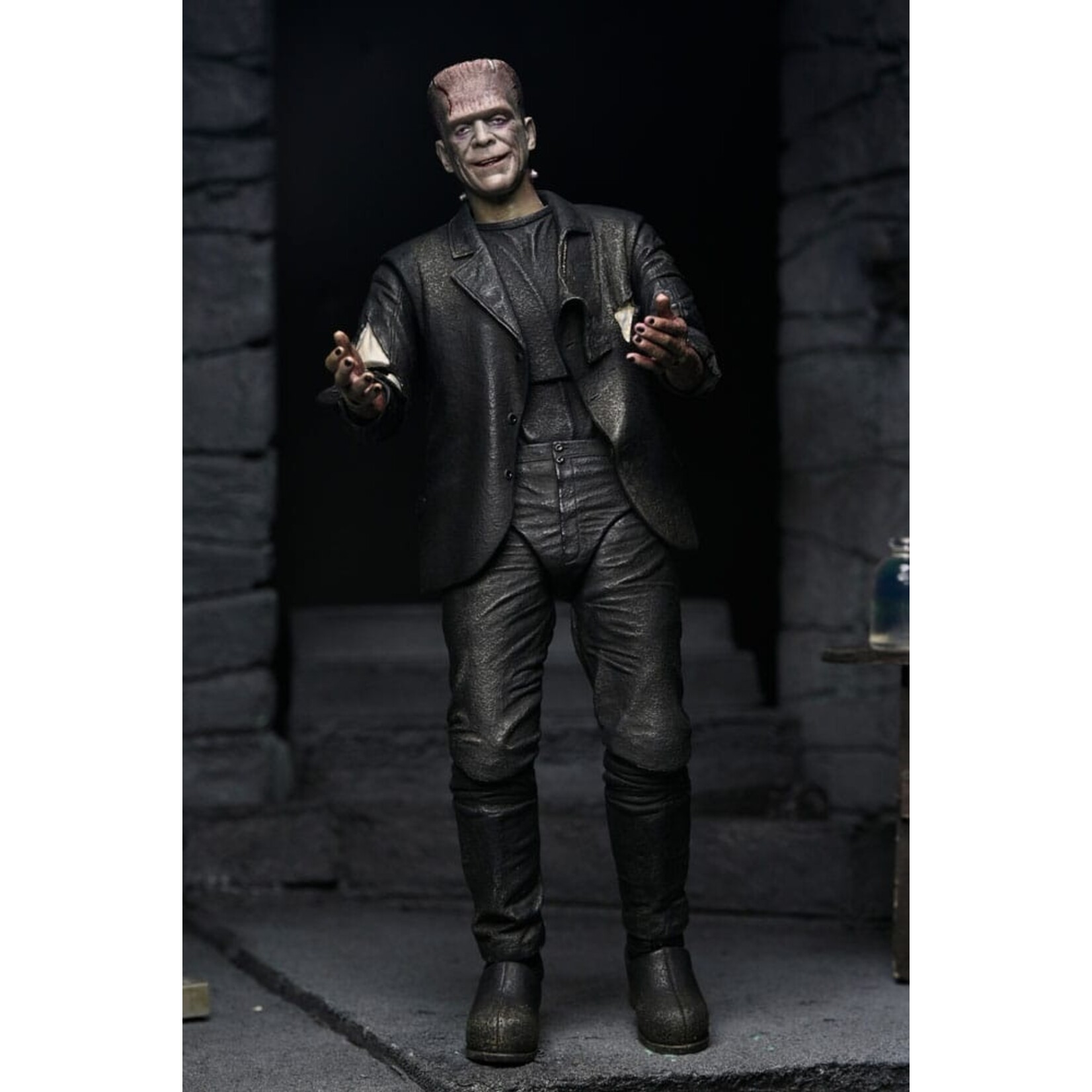 NECA NECA The Bride of Frankenstein Ultimate Action Figure 2-Pack The Monster & His Mate 18 cm