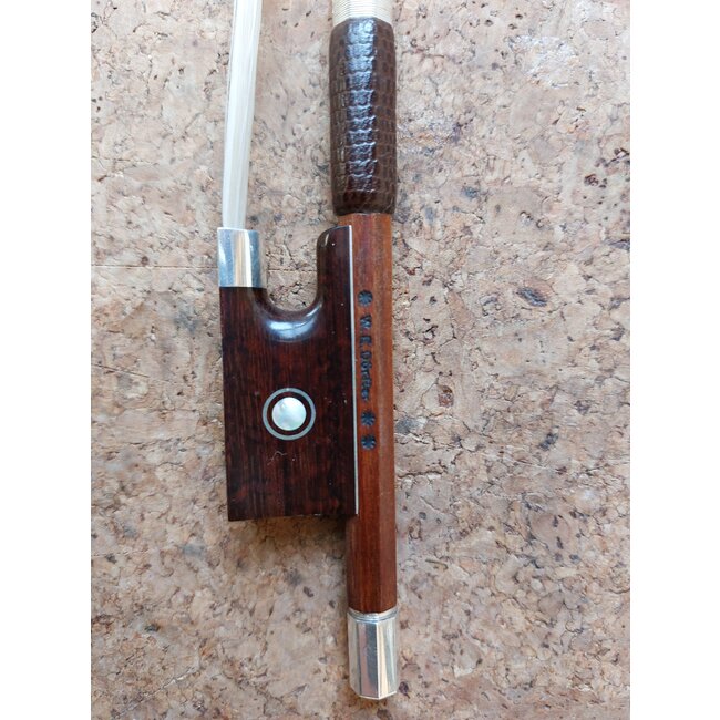 DV-21 violin bow