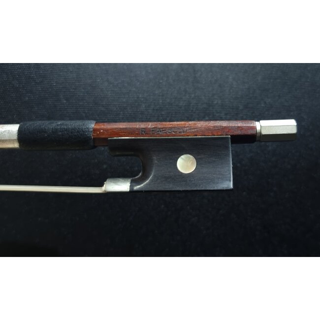 Violin bow