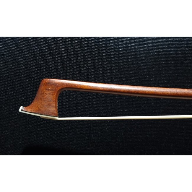 Violin bow