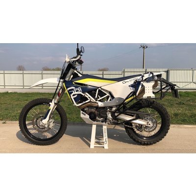 Outback Motortek Husqvarna 701 Enduro – Pannier Racks