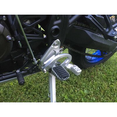 TwinPegs Yamaha Ténéré 700 – Black Anodizing
