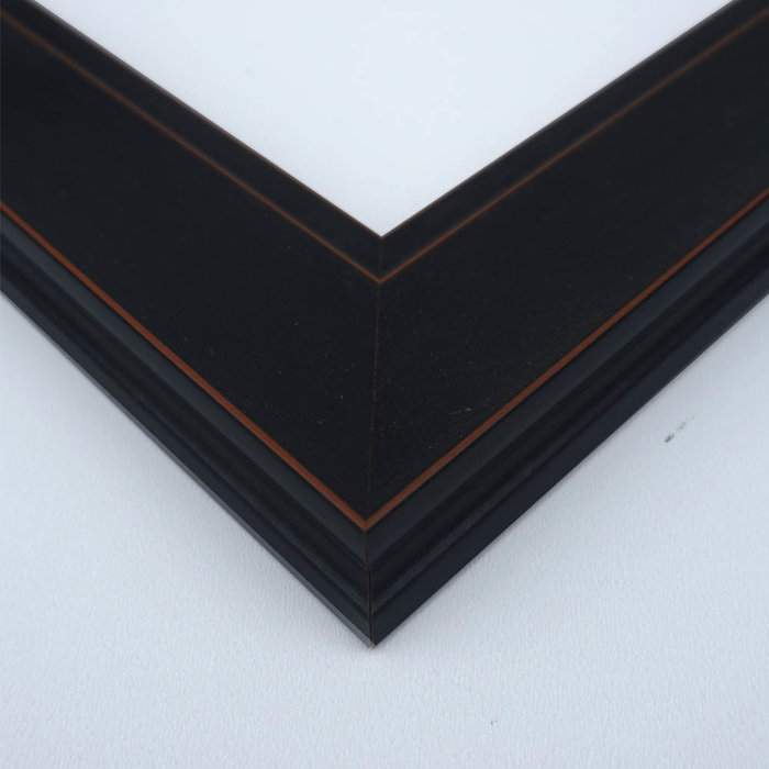 Lijst Praha Zwart | Klassiek zwart met rood accent