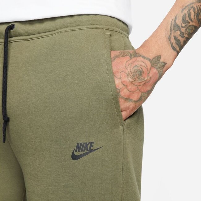Nike Tech Fleece Shorts Groen