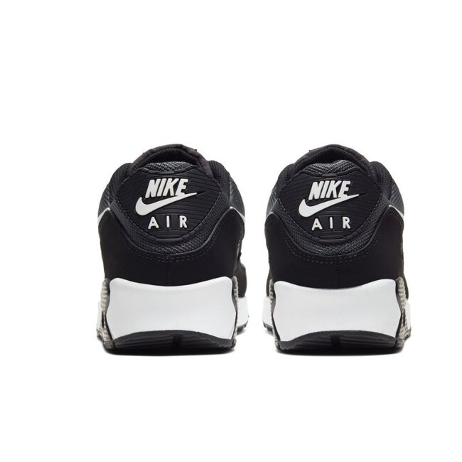 Nike Air Max 90 Sneakers