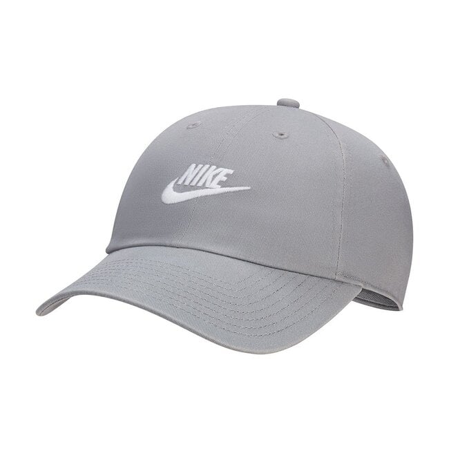 Nike Club Futura Pet