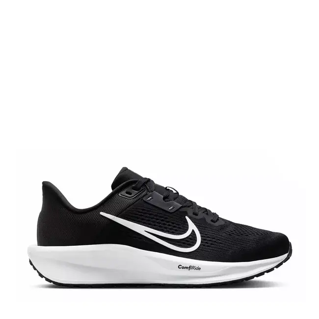 Nike Quest 6 Road Hardloopschoenen