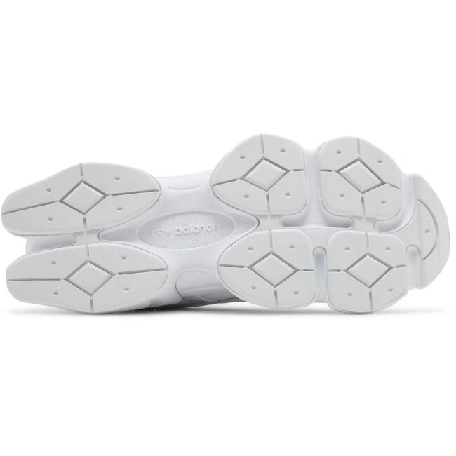 New Balance 9060 Sneakers