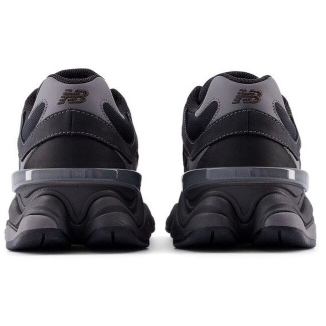 New Balance 9060 Sneakers