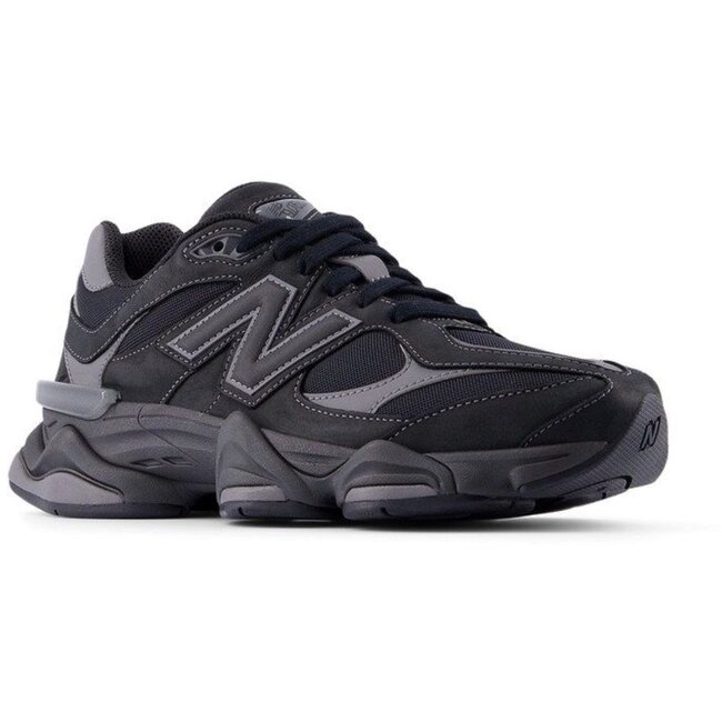 New Balance 9060 Sneakers
