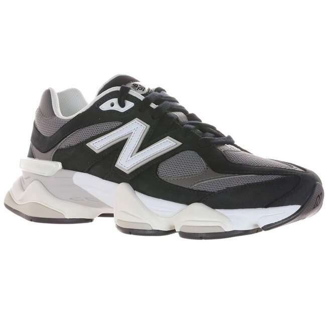 New Balance 9060 Sneakers