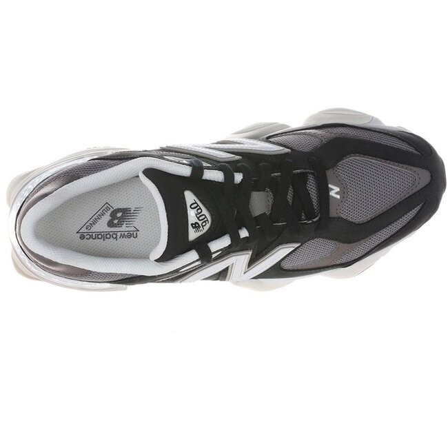 New Balance 9060 Sneakers