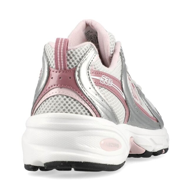 New Balance 530 Sneakers