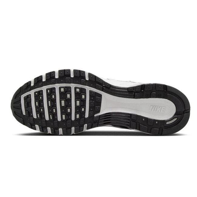 Nike P-6000 Sneakers Grijs Zwart Lichtgrijs