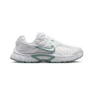 Nike Nike V5 RNR Dames Sneakers