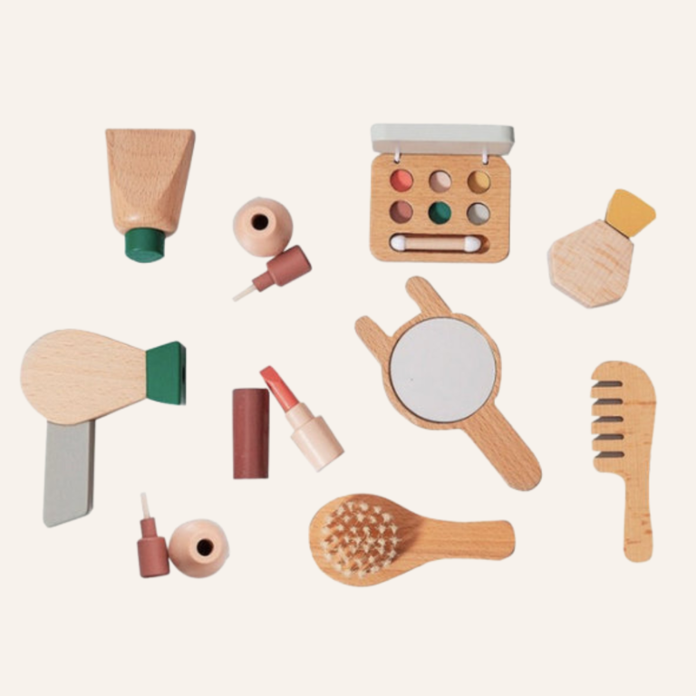 Petit Monkey Wooden make-up set