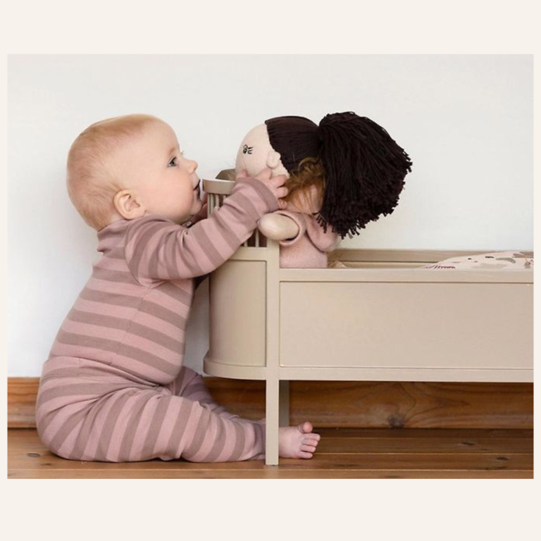 Rosaline Doll bed - sandy