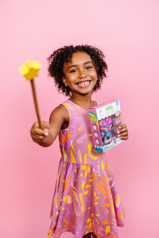 Glo Pals Glo Pals Light Up Sensory Toy Badspeeltje - Sesamstraat Abby