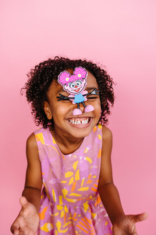 Glo Pals Glo Pals Light Up Sensory Toy Badspeeltje - Sesamstraat Abby