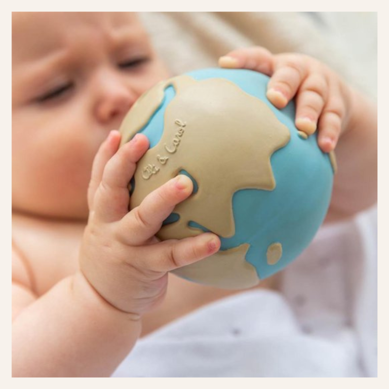 Earthy the world ball