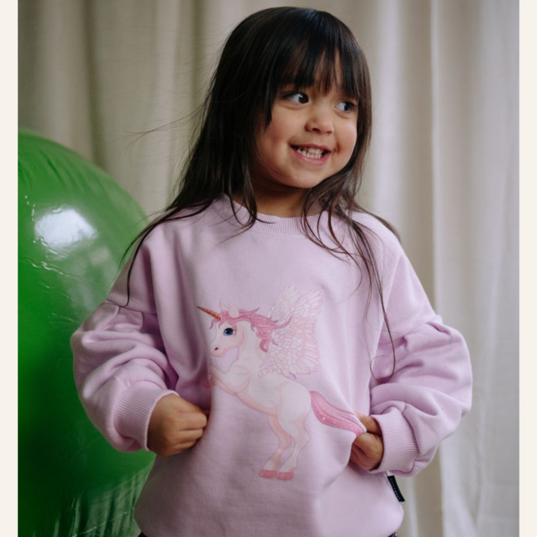 Daily Brat Daily Brat Marshmallow unicorn sweatrer - Fluffy pink