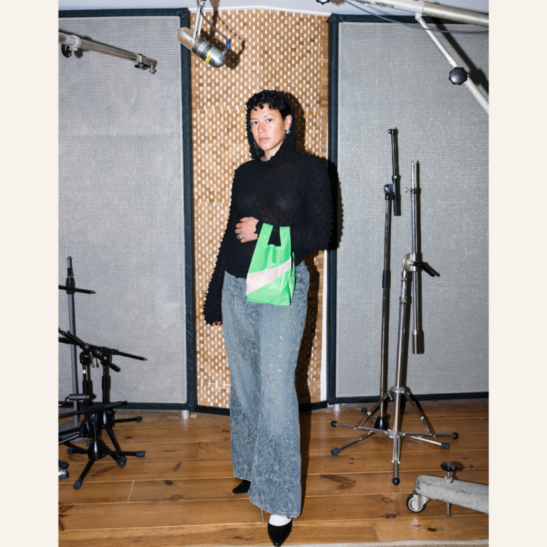 Susan Bijl Susan Bijl - The New Shopping Bag Greenscreen & Tone size S