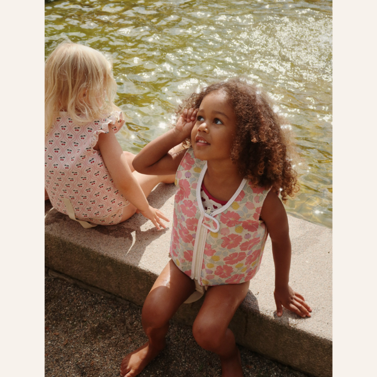 Konges Sløjd Konges Sløjd Avery swim vest - Fleur anglaise