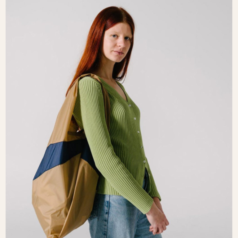 Susan Bijl Susan Bijl - The New Shopping Bag Camel&Navy size L